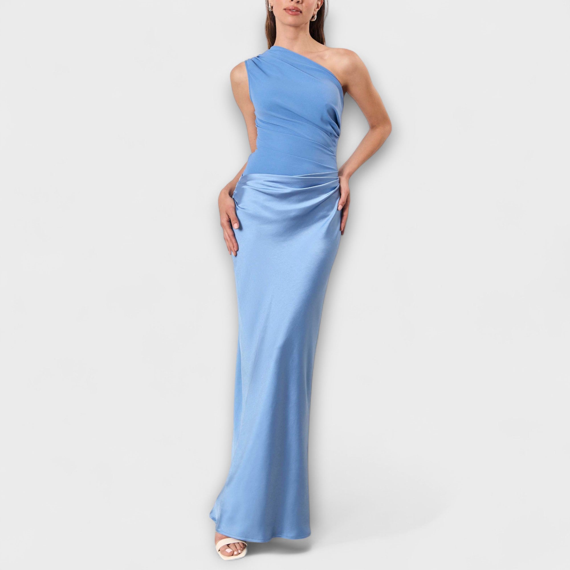 Elegant one-shoulder maxi dress with pleats