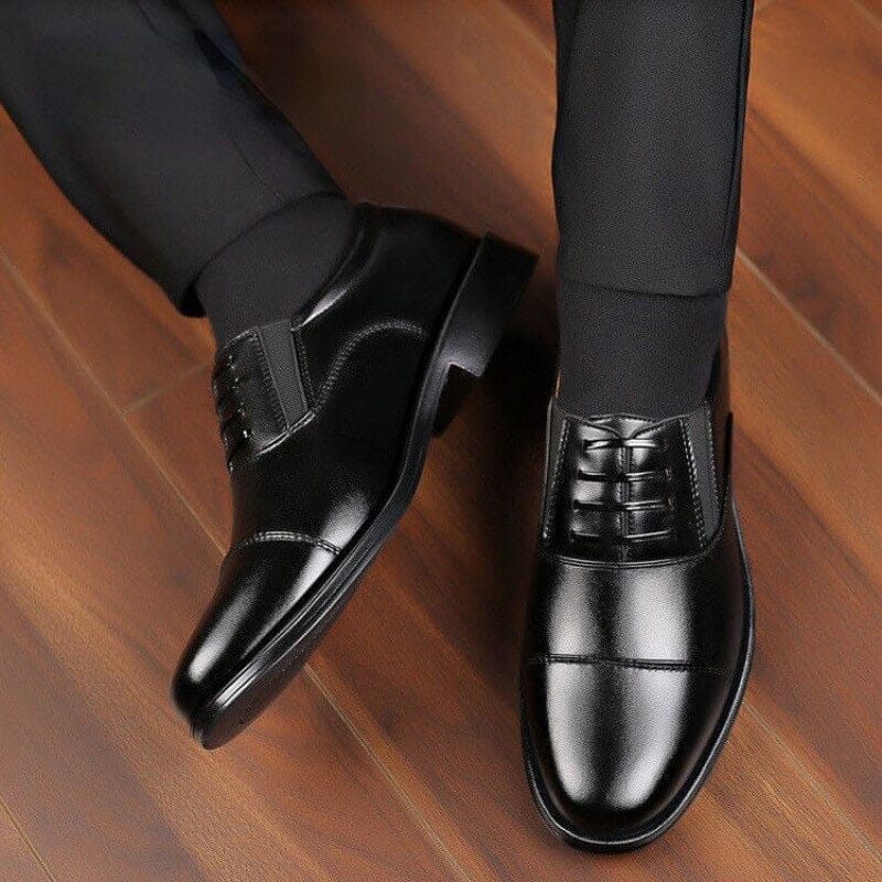 Leather Shoes - Vintage